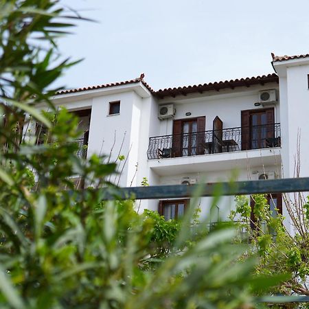 Hotel Defkalion Alli Meria Exterior photo