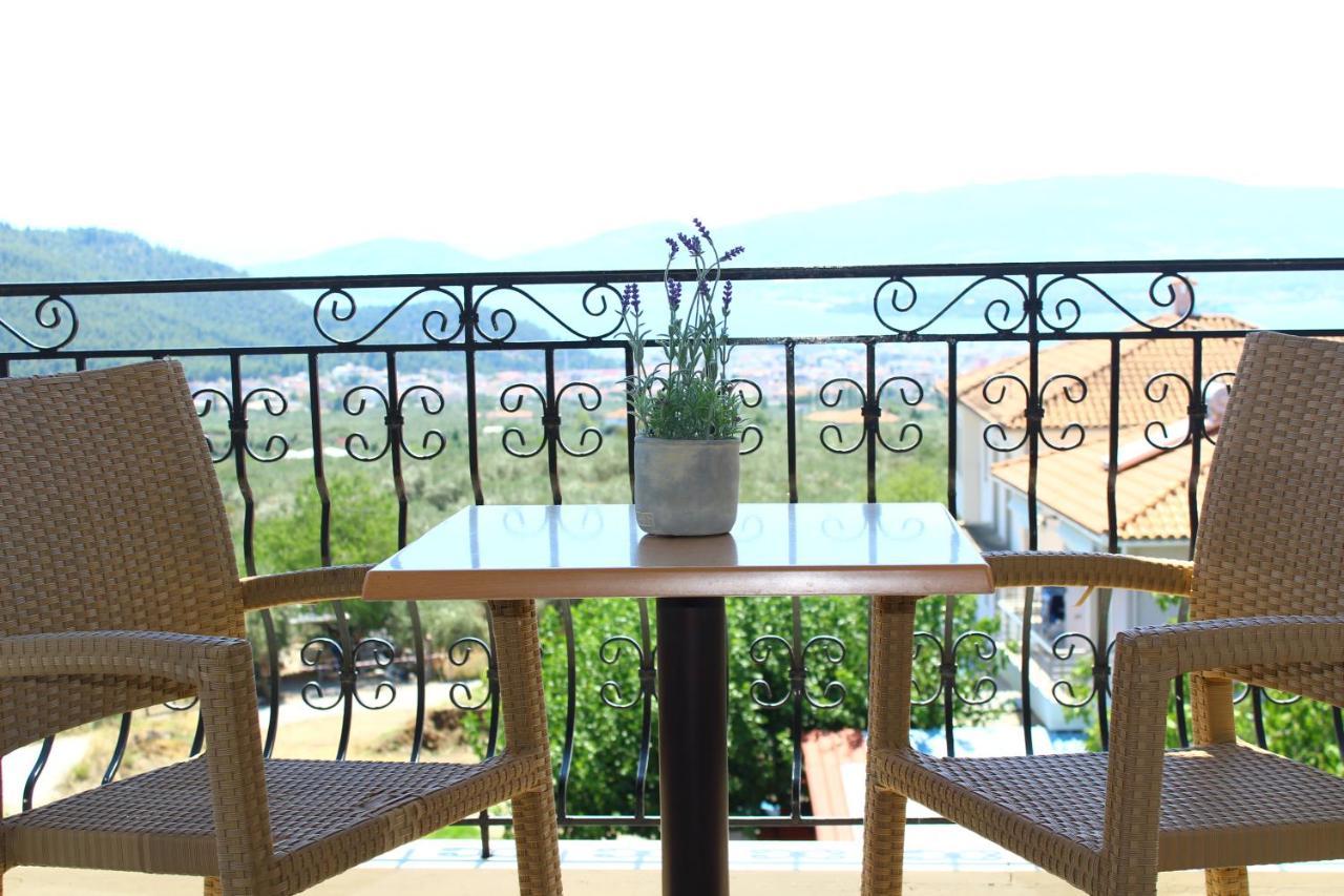 Hotel Defkalion Alli Meria Exterior photo