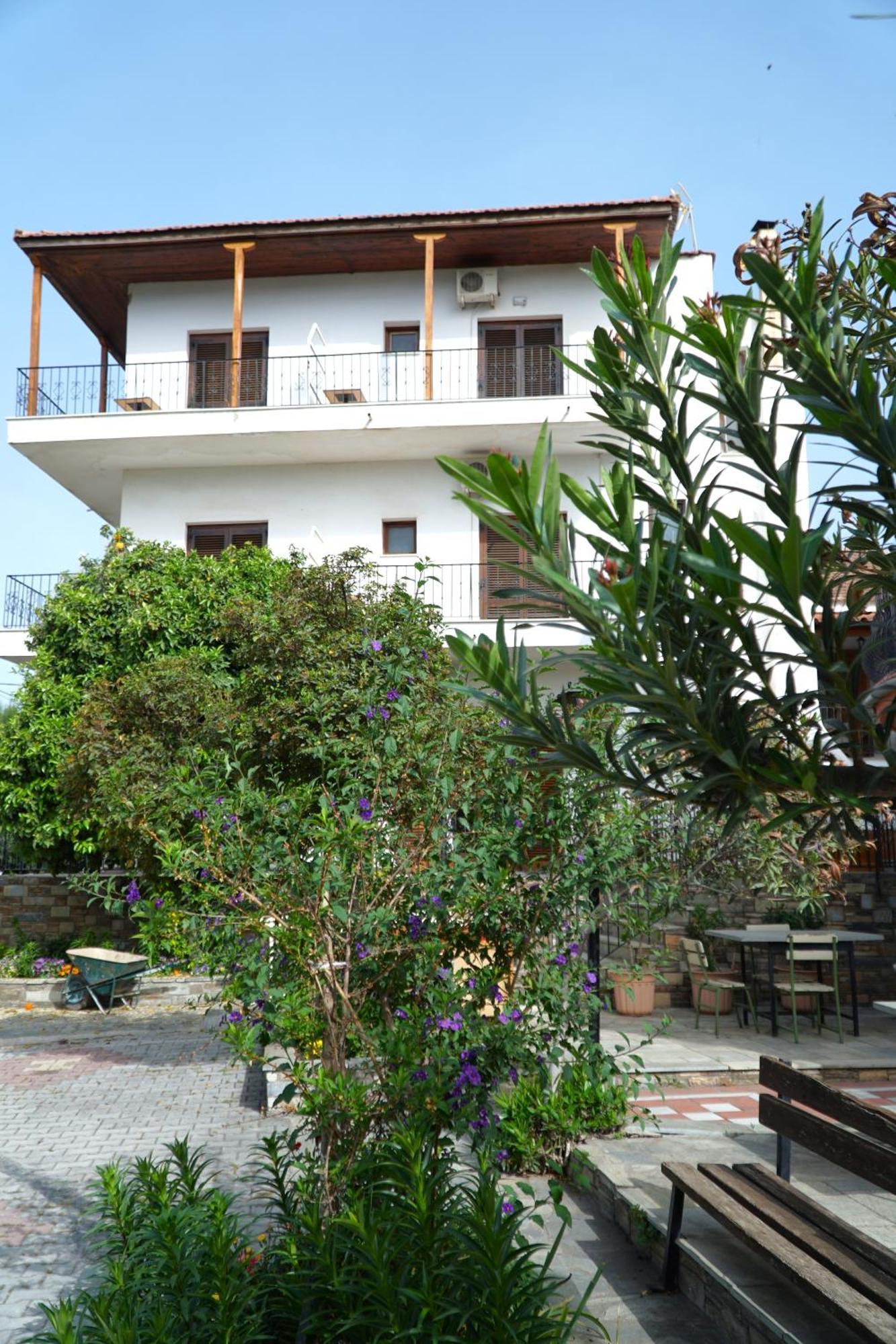 Hotel Defkalion Alli Meria Exterior photo