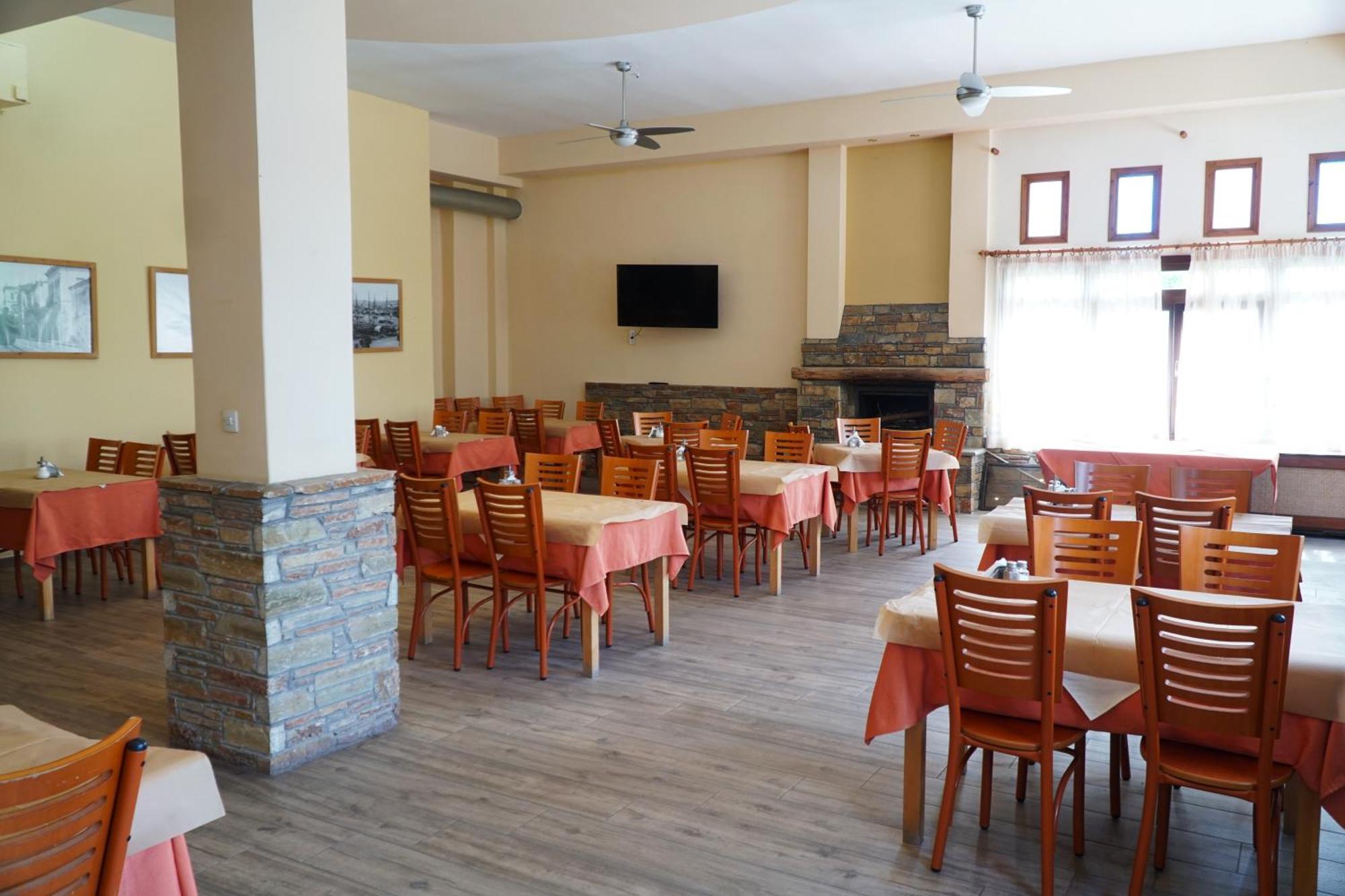 Hotel Defkalion Alli Meria Exterior photo